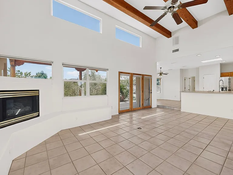 10900 San Francisco Rd NE — Photo 11