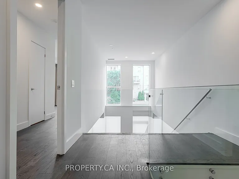 6 Greenbriar Rd #106 — Photo 36