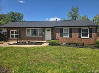 1831 Longford Dr, Saint Louis, MO 63136