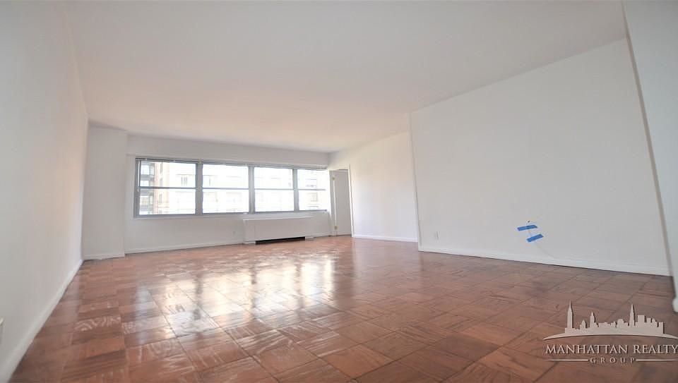 1st image of 200 E 64th St APT 4D