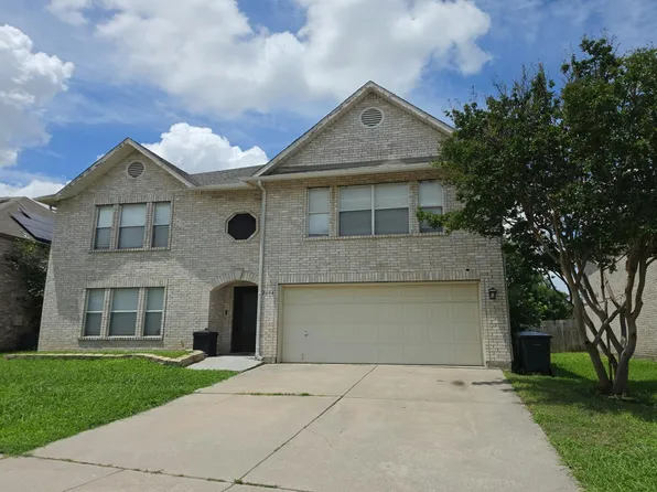 2004 Delaford Dr, Arlington, TX 76002