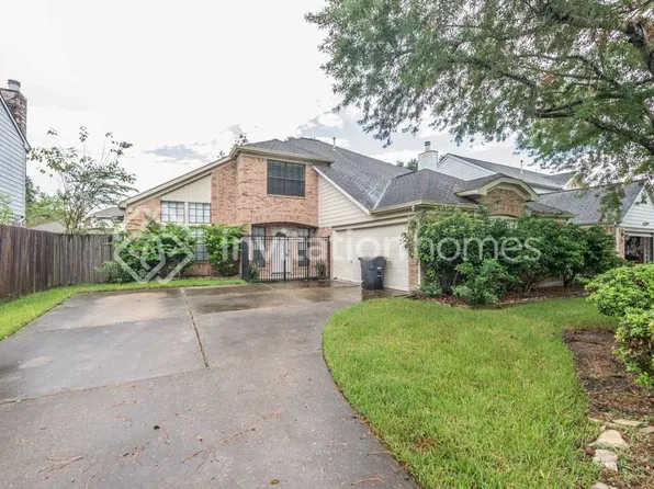 15119 Manorhill Dr, Houston, TX 77062