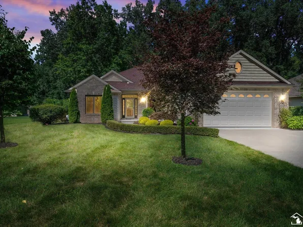 741 Central Park Blvd, Monroe, MI 48162