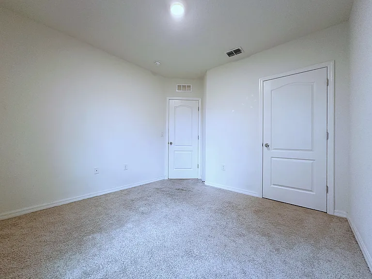 1824 Palmetto Scrub Cir — Photo 14