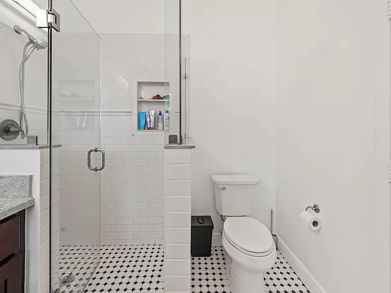 5250 Sapphire Valley — Photo 24