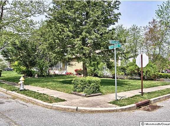 2nd image of 118 Westwood Dr