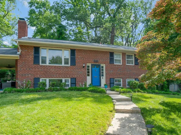 2639 Mann Ct, Falls Church, VA 22046