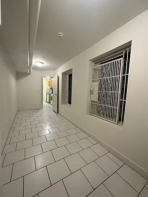 Rented by Peter R. Hungerford, LREB | media 11