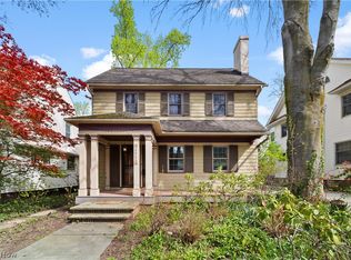 2911 Coleridge Rd, Cleveland Heights, OH 44118