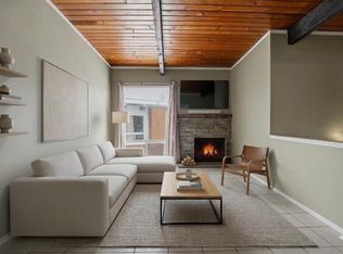 107 N Pinemont Bay NE, Calgary, AB T1Y2V7