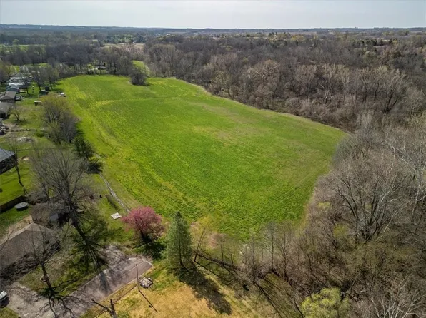 Chickadee Ct, Agency, MO 64401