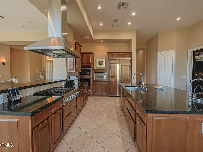 42121 N Anthem Creek Dr — Photo 3