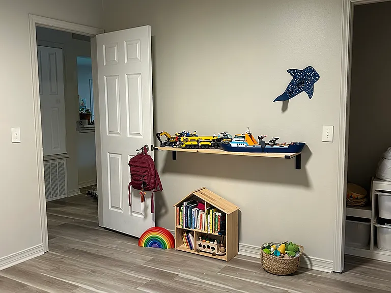405 Phillips Dr — Photo 12