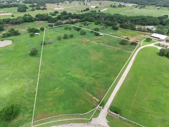 Oak Creek Dr, Pilot Pt, TX 76258