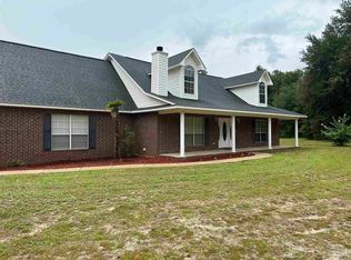 4500 Cedar Springs Farm Rd, Holt, FL 32564