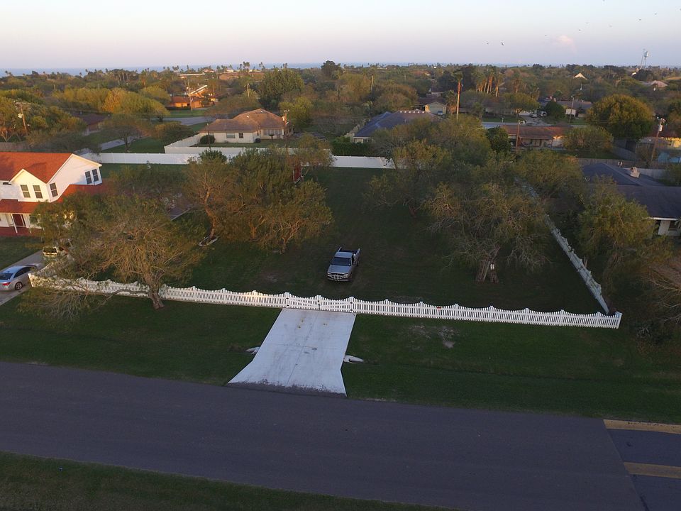 1st image of 708 Palm Blvd