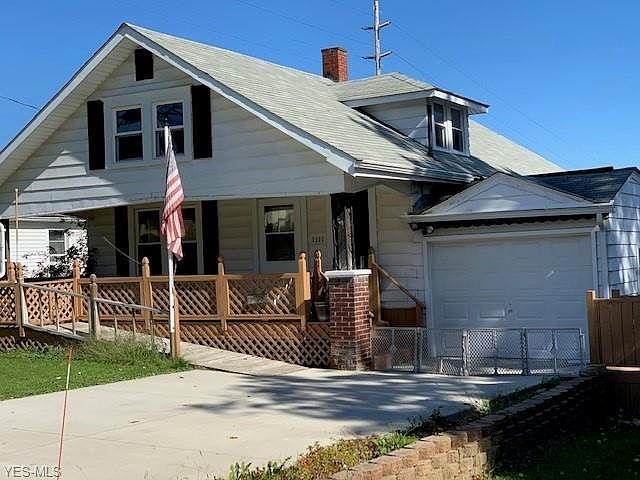 1st image of 1111 & 1117 Broadway Ave