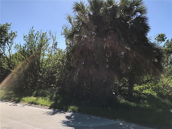 4th image of 2031 Sheffield Ave Lot 9