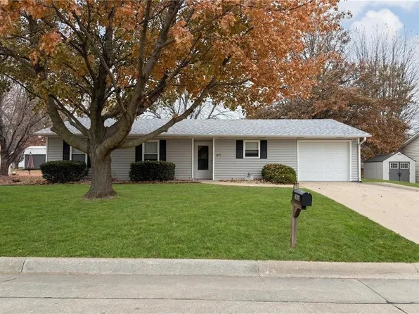 1635 N Grand Ave, Maryville, MO 64468