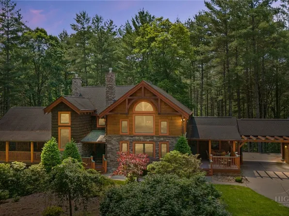5626 Rocky Falls Lane, Lenoir, NC 28645