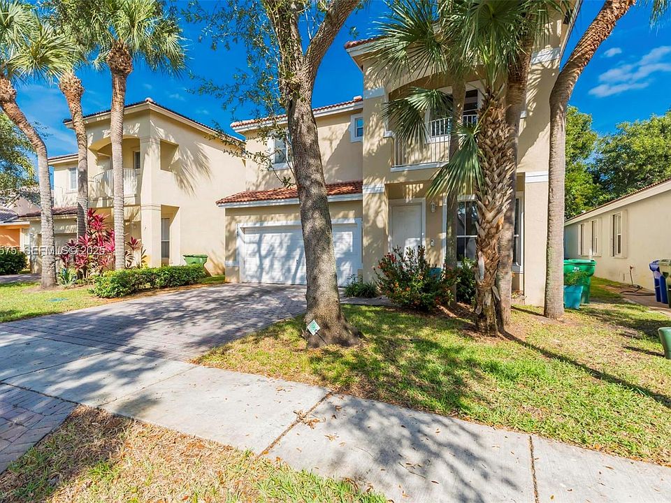 7665 NW 19th Ct, Pembroke Pines, FL 33024 | Zillow