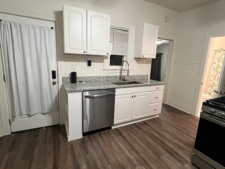 1008 Kenilworth Ave #2 — Photo 21