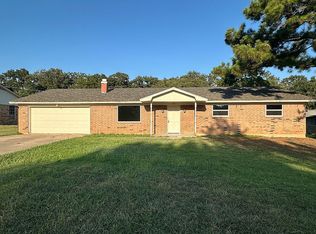 109 Bluebonnet Trl, Keene, TX 76059