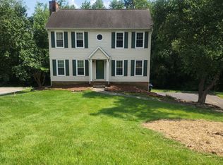 1613 Round Hill Cir, Kernersville, NC 27284