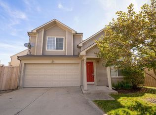 2749 Grand Fir Dr, Greenwood, IN 46143