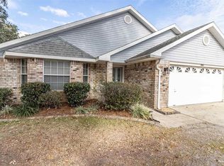 2865 Winners Circle Dr, Navarre, FL 32566