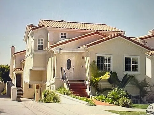 721 N Juanita Ave #B Photo 1