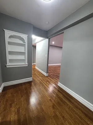 Sold by E Hudson Properties | media 6