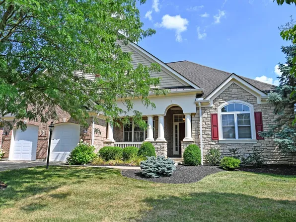 888 Old Course Ln, Cincinnati, OH 45245