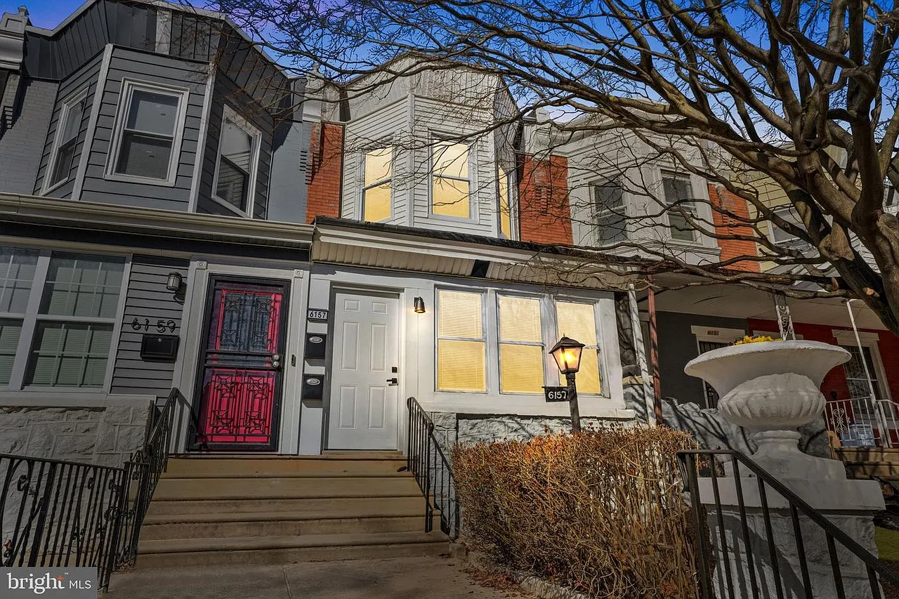 6157 Walnut St — Photo 2