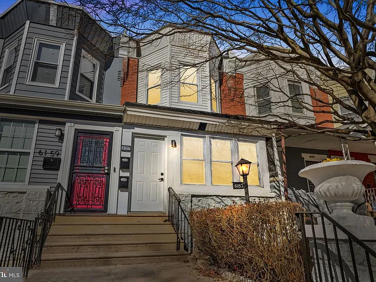 6157 Walnut St #2 — Photo 2