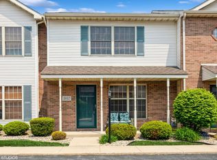 1810 Chestnut Ln, Crown Point, IN 46307