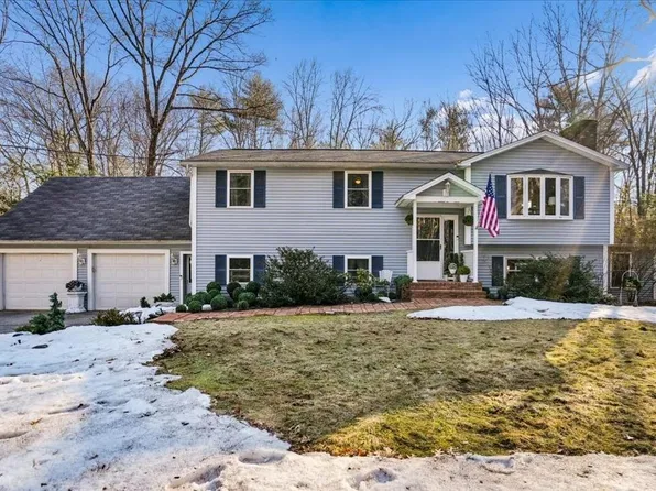 6 Maple Drive, Bedford, NH 03110