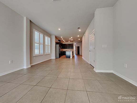 3rd image of 5628 Silver Sun Dr