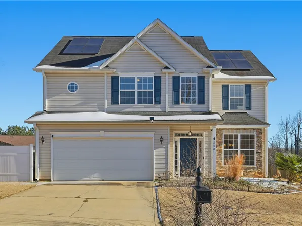 213 Worcester Ln, Easley, SC 29642