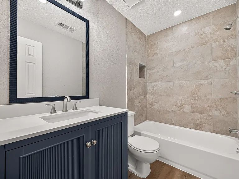 14306 River Glen Dr — Photo 14