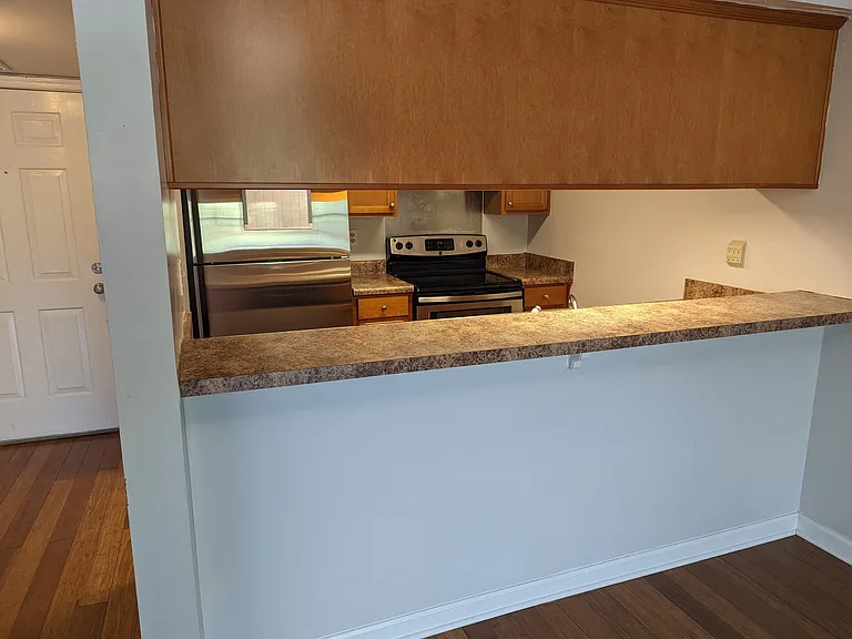 813 Harden St #2 — Photo 6