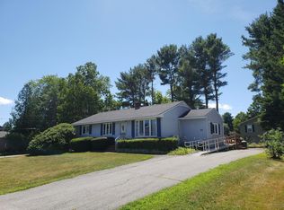 29 Perry Rd, Hampden, ME 04444