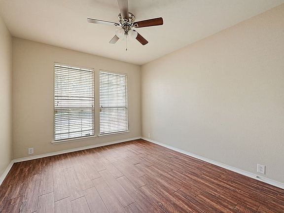 5th image of 8420 Silverbell Ln