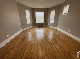 11025 S Vernon Ave, Chicago, IL