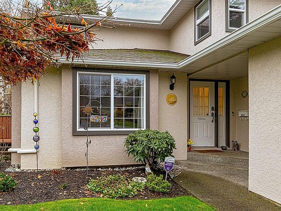 3rd image of 4213 Westervelt Pl