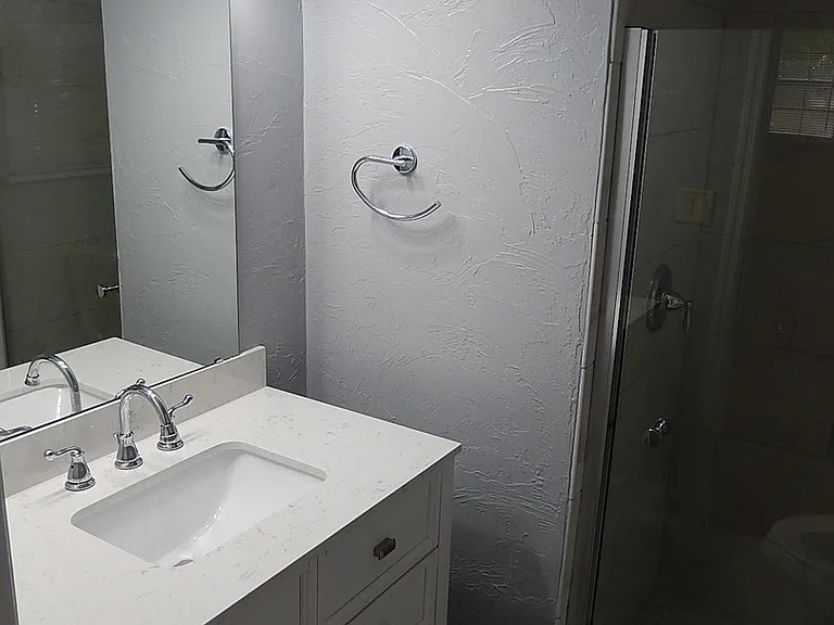 1903 Skyland Dr — Photo 23