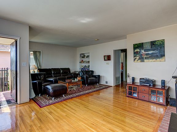 5th image of 7400 Ney Ave