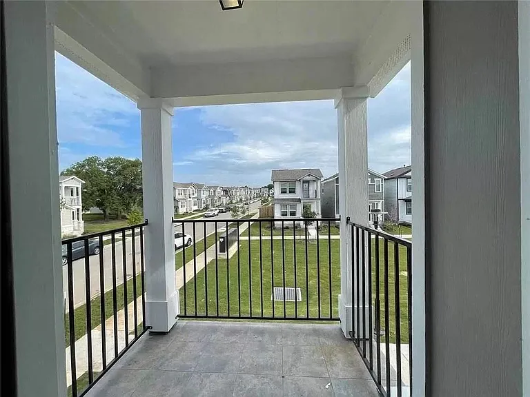 2205 Arendale Dr — Photo 10