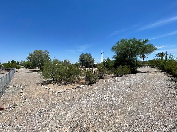 4th image of 1425 N Datig Ave Lot 2