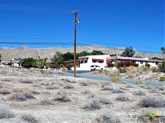 5th image of 75 Hacienda Ave